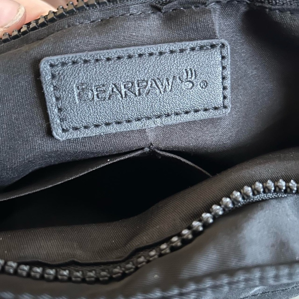 Bearpaw puffer black crossbody bag - Picture 7 of 11